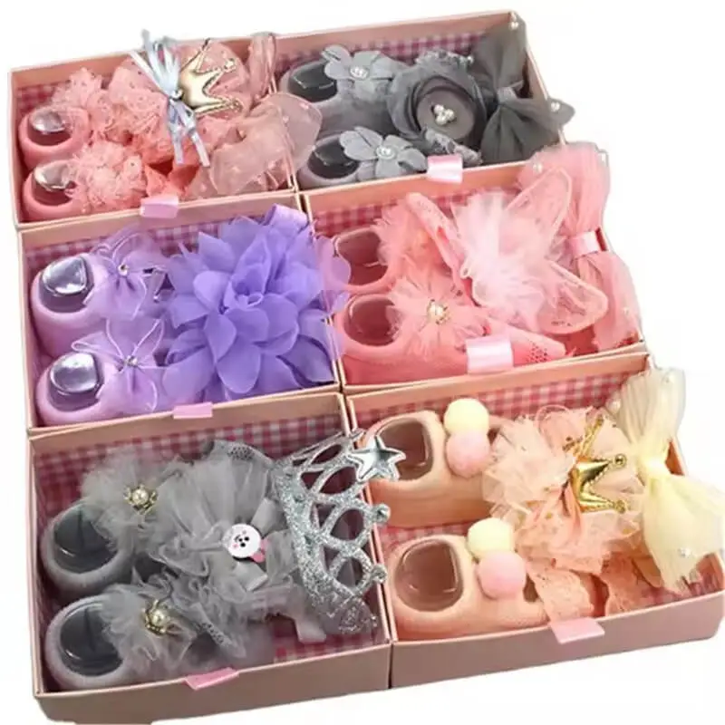 髪の毛の多い赤ちゃんにヘッドバンドを付けるにはどうすればいいですか？